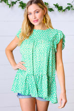 Green Daisy Floral Print Ruffle Tiered Keyhole Top