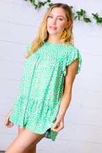 Green Daisy Floral Print Ruffle Tiered Keyhole Top