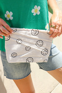 Ivory Smily Face Cloth Zipper Ribbed Travel Bag