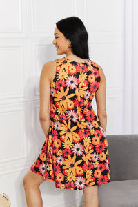 Floral Sleeveless Dress with Pockets