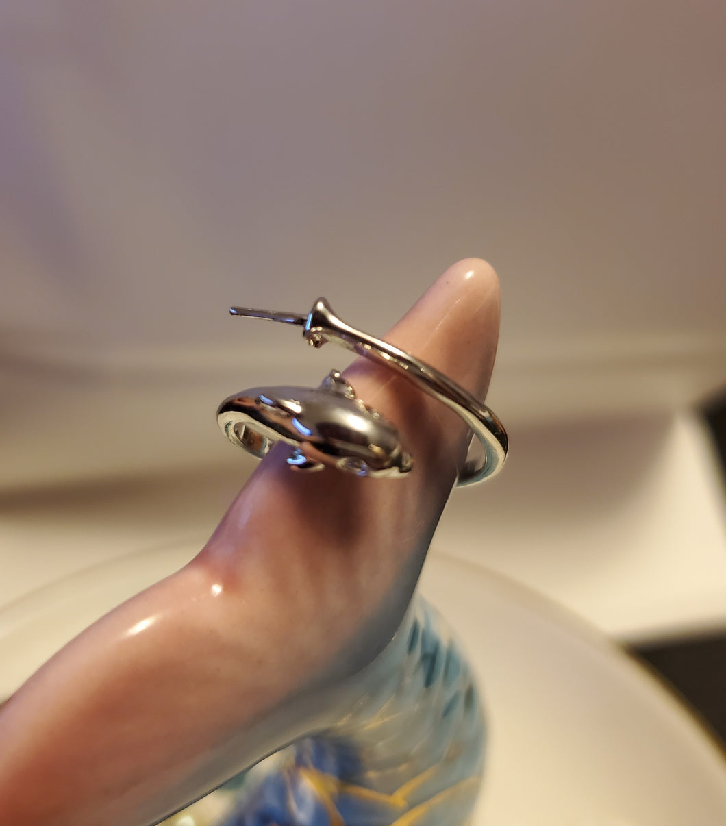 Dolphin Ring Mount